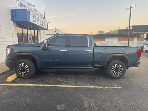 2024 GMC Sierra 2500 Denali Ultimate