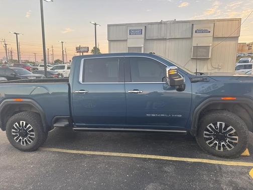 2024 GMC Sierra 2500 Denali Ultimate