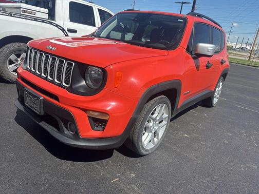 Omaha Orange Clearcoat 2021 Jeep Renegade Latitude