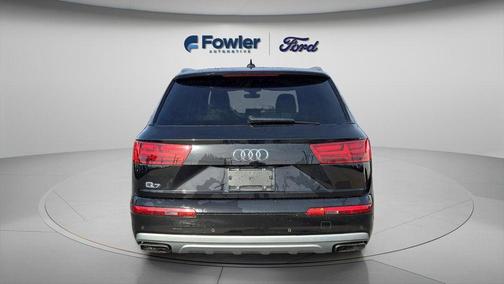 2019 Audi Q7 55 Premium Plus