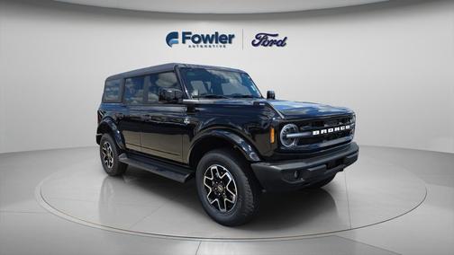 Shadow Black 2026 Ford Bronco Outer Banks