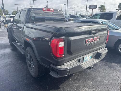 2023 GMC Canyon Denali