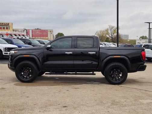 2023 GMC Canyon Denali