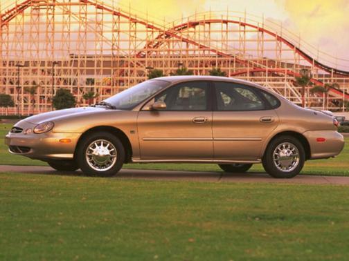 1999 Ford Taurus SE