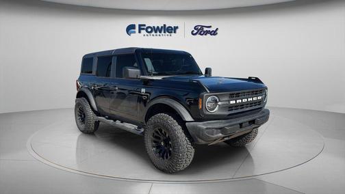 Shadow Black 2025 Ford Bronco Big Bend SUV