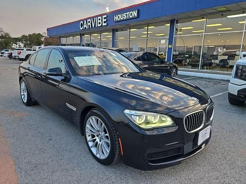 2015 BMW 750 i