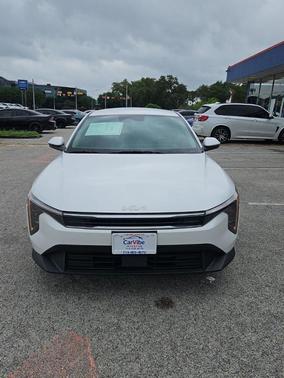 Snow White Pearl 2025 Kia K4
