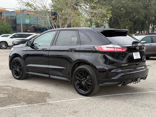 2020 Ford Edge ST Line