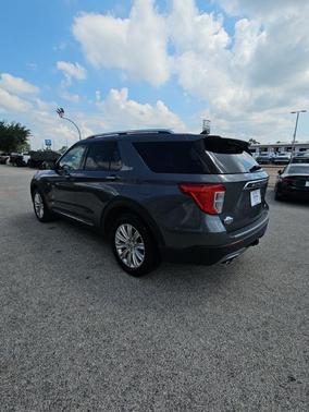 Gray Metallic 2023 Ford Explorer King Ranch