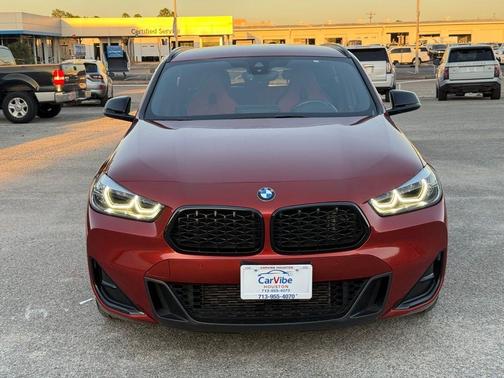2022 BMW X2 M35i