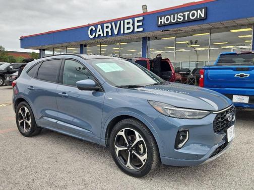 Vapor Blue 2023 Ford Escape ST-Line Elite