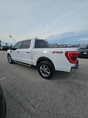 Oxford White 2023 Ford F-150 XLT