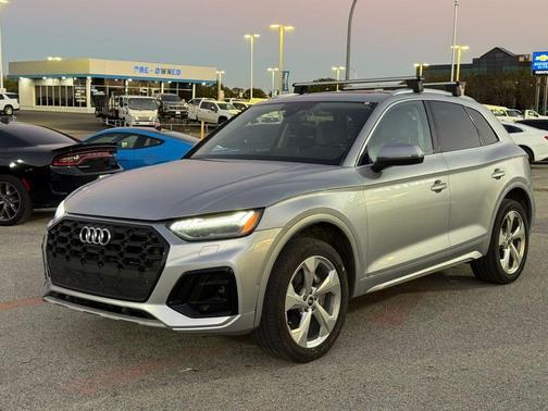 2021 Audi Q5 45 Prestige