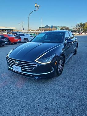 2022 Hyundai SONATA Hybrid Blue