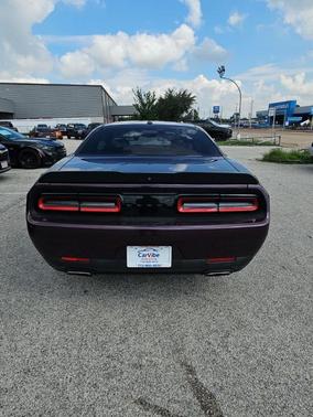 Hellraisin 2021 Dodge Challenger SXT