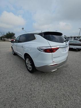 2022 Buick Enclave Premium