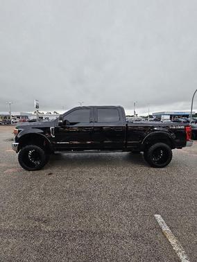 Black Metallic 2022 Ford F-250 Lariat