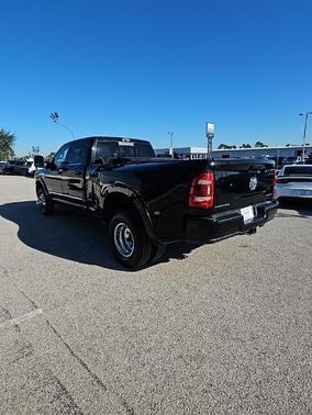 2024 RAM 3500 Limited