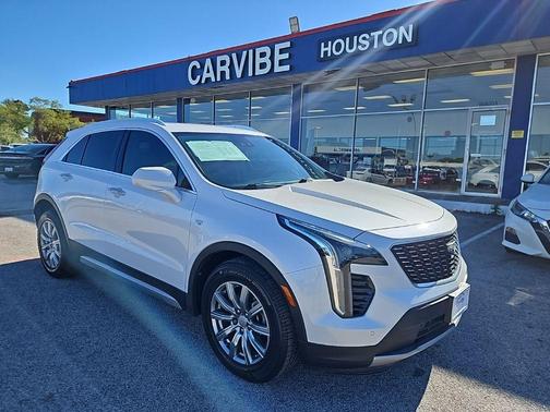2020 Cadillac XT4 Premium Luxury