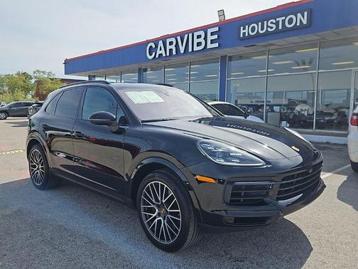 2022 Porsche Cayenne Platinum Edition