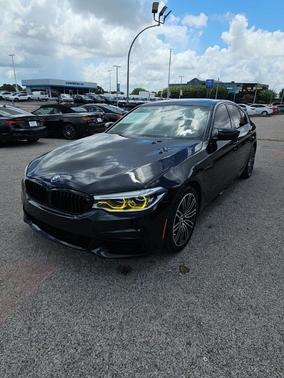 Carbon Black Metallic 2019 BMW 530e iPerformance