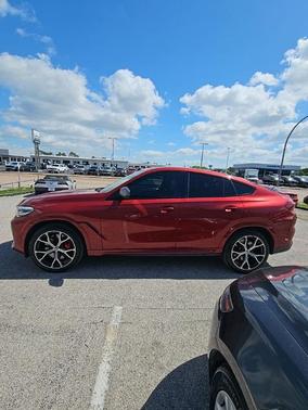 Flamenco Red Metallic 2021 BMW X6 M50i