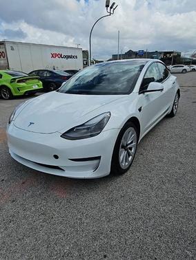 2023 Tesla Model 3 Base