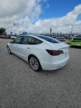 2023 Tesla Model 3 Base
