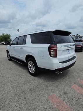 2022 Chevrolet Suburban Premier