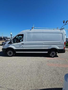 2017 Ford Transit-350 148 WB Medium Roof Cargo