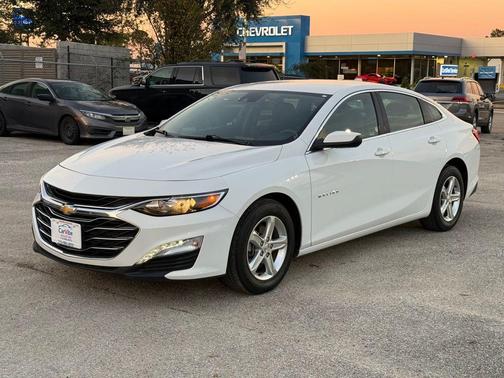 2024 Chevrolet Malibu LT