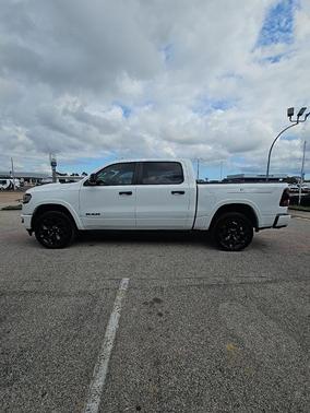 2024 RAM 1500 Limited