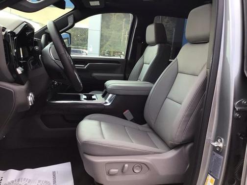 2026 GMC Sierra 2500 SLT