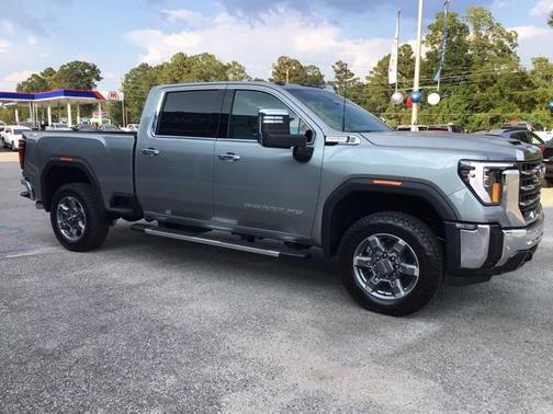 2026 GMC Sierra 2500 SLT