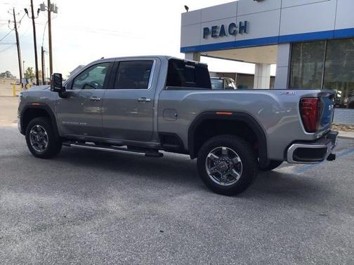 2026 GMC Sierra 2500 SLT