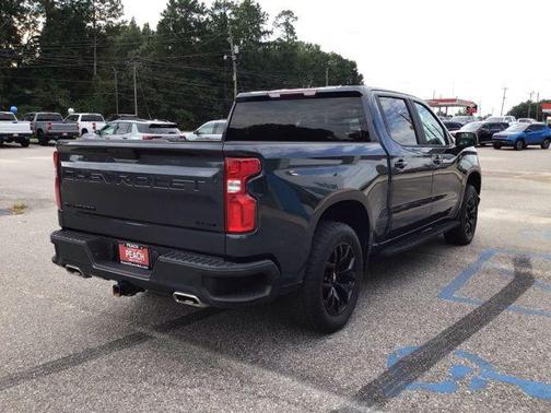 Shadow Gray Metallic 2021 Chevrolet Silverado 1500 RST