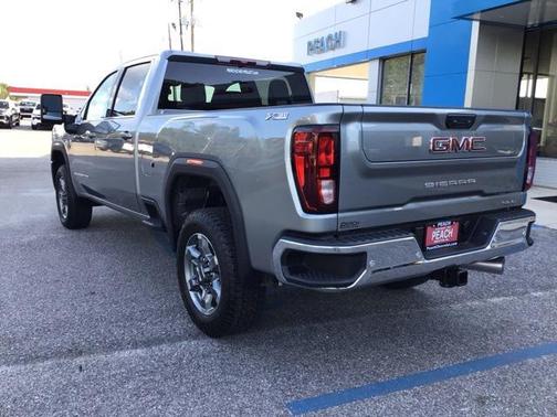 2025 GMC Sierra 2500 SLE