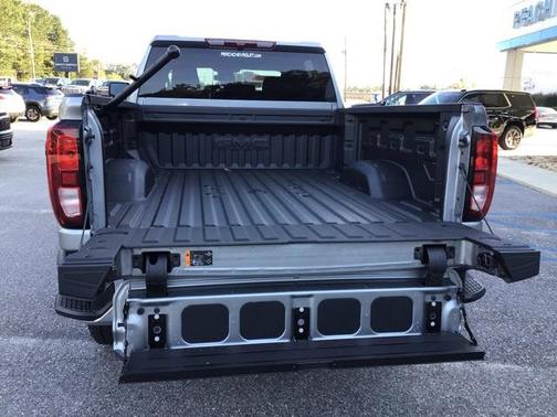 2025 GMC Sierra 2500 SLE