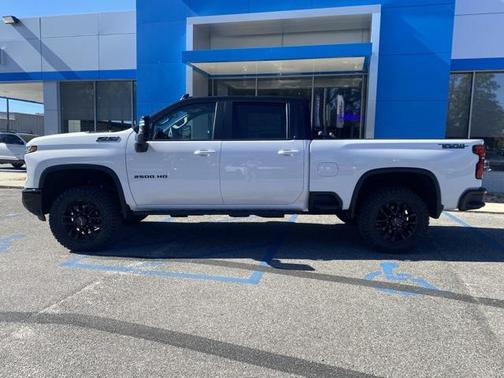 2025 Chevrolet Silverado 2500 LT
