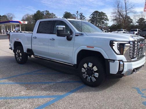 2026 GMC Sierra 3500 Denali