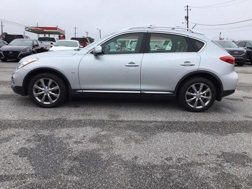 2017 INFINITI QX50 Base