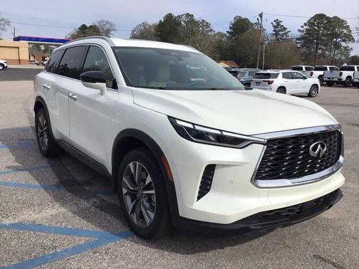 2025 INFINITI QX60 Luxe