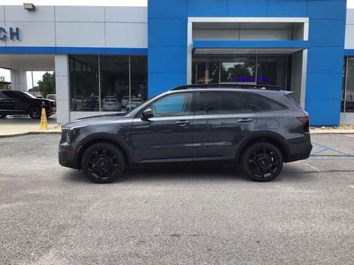 Gravity Grey 2024 Kia Sorento SX