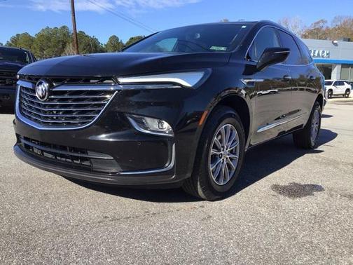 2023 Buick Enclave Essence AWD