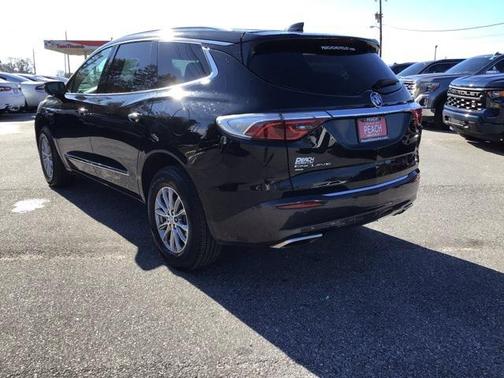 2023 Buick Enclave Essence AWD