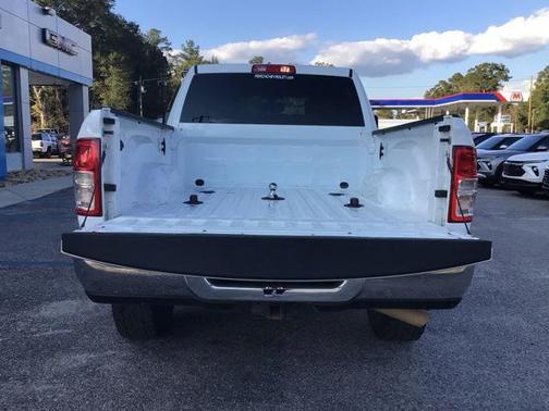 2024 RAM 2500 Tradesman Crew Cab 4x4 6'4' Box