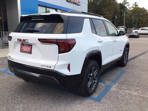 2026 GMC Terrain AWD AT4