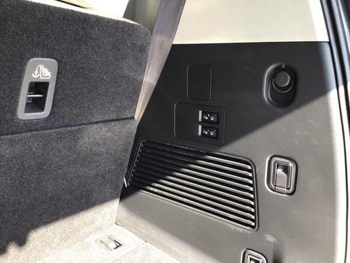 2025 INFINITI QX80 PURE