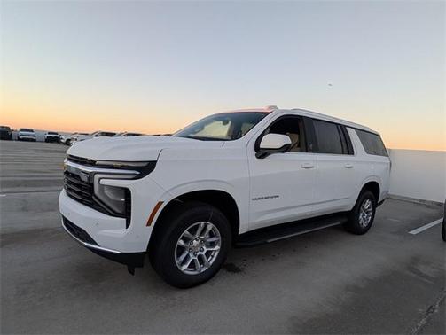 2026 Chevrolet Suburban LS