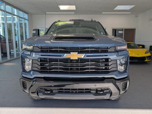 2025 Chevrolet Silverado 2500 Custom